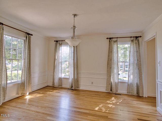 5017 Sandlewood Drive, Raleigh, NC 27609