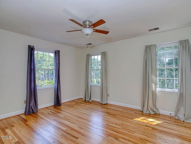 5017 Sandlewood Drive, Raleigh, NC 27609