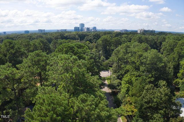 5017 Sandlewood Drive, Raleigh, NC 27609