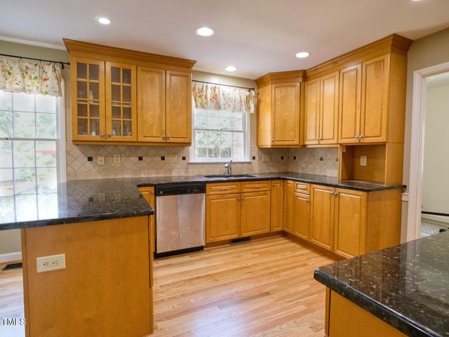 5017 Sandlewood Drive, Raleigh, NC 27609