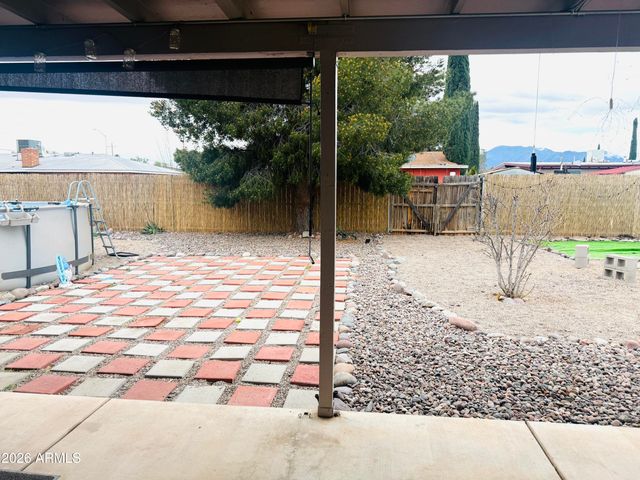 564 HOWARD Drive, Sierra Vista, AZ 85635