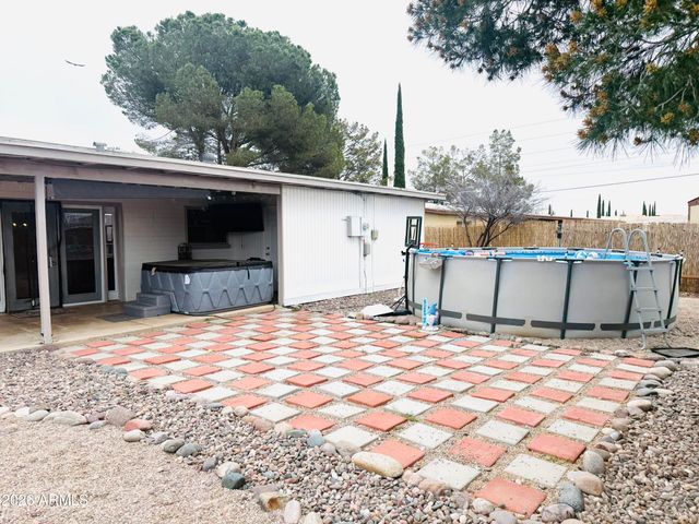 564 HOWARD Drive, Sierra Vista, AZ 85635