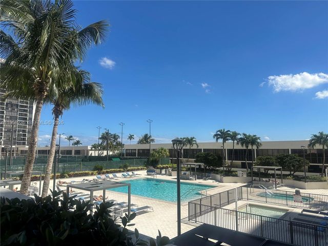 1925 Brickell Ave D1201, Miami, FL 33129