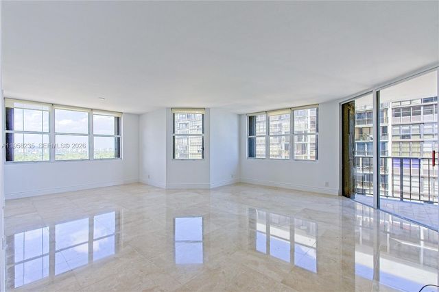 1925 Brickell Ave D1201, Miami, FL 33129