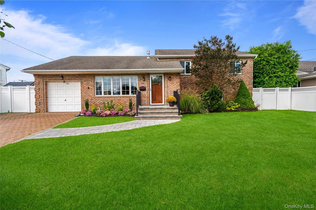 50 Marie Place, Massapequa, NY 11758 — photo 2