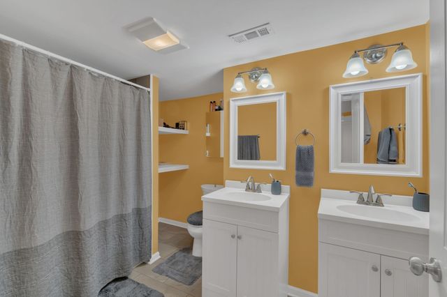 102 Woodyside Dr, Hendersonville, TN 37075