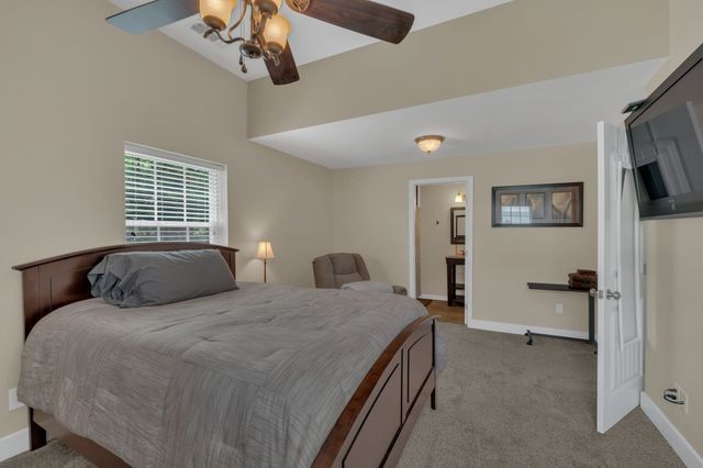 102 Woodyside Dr, Hendersonville, TN 37075