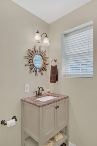 102 Woodyside Dr, Hendersonville, TN 37075