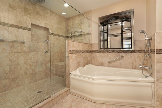 301 Princeton Lane, Glenview, IL 60026