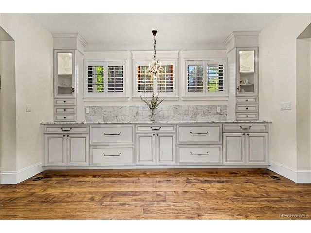 579 N Madison St, Denver, CO 80206