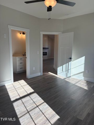 616 South Pine Street, Elizabethton, TN 37643