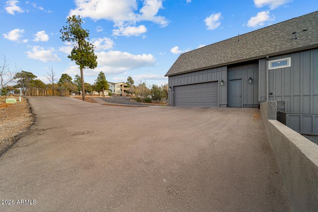 1930 S TWIN PEAK Trail, Show Low, AZ 85901