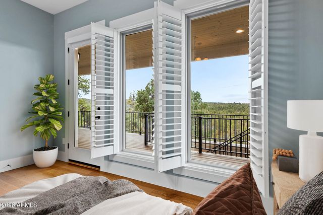 1930 S TWIN PEAK Trail, Show Low, AZ 85901