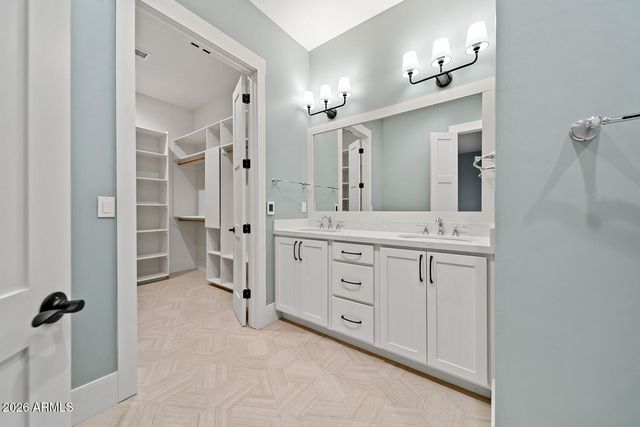 1930 S TWIN PEAK Trail, Show Low, AZ 85901