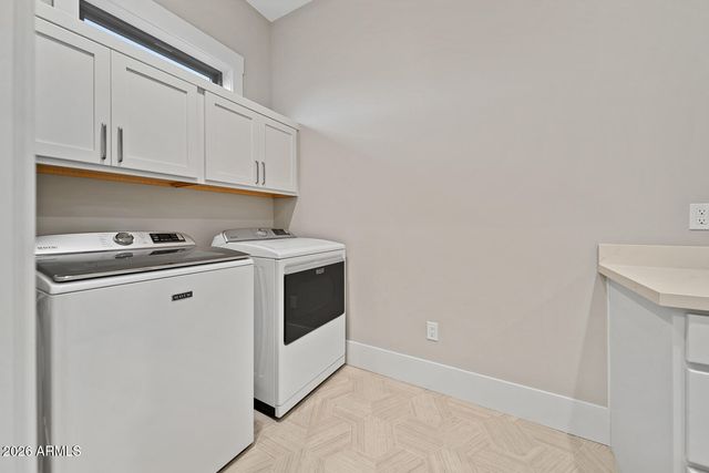 1930 S TWIN PEAK Trail, Show Low, AZ 85901