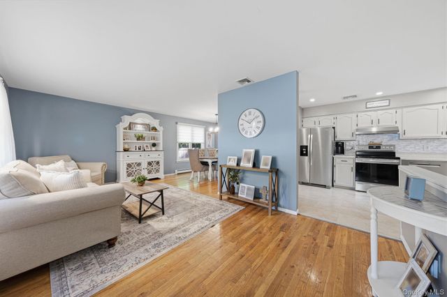 171 Tyler Avenue, Miller Place, NY 11764