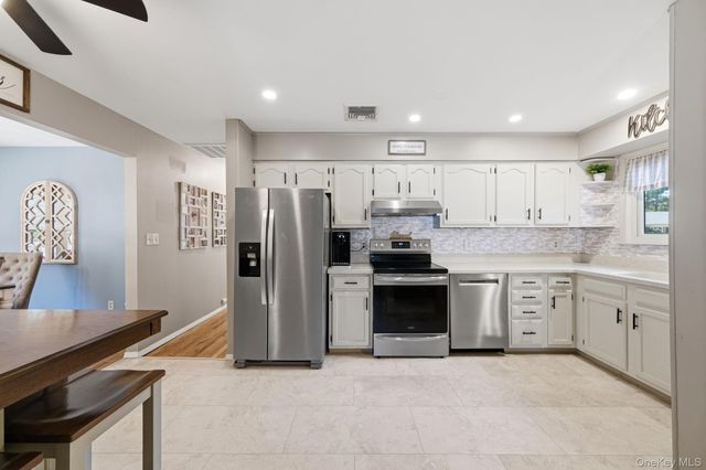 171 Tyler Avenue, Miller Place, NY 11764