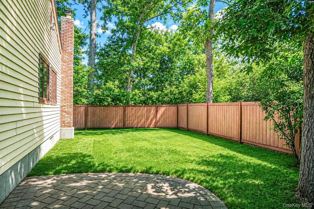 171 Tyler Avenue, Miller Place, NY 11764