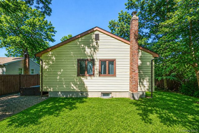 171 Tyler Avenue, Miller Place, NY 11764