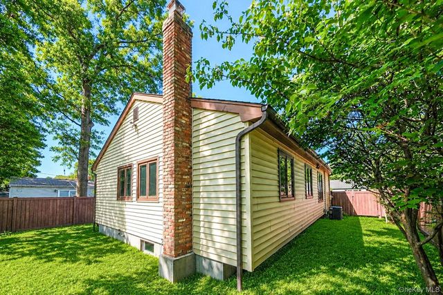 171 Tyler Avenue, Miller Place, NY 11764