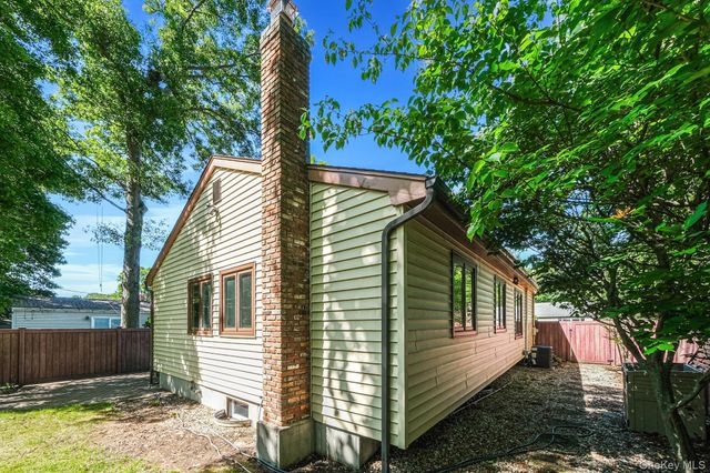 171 Tyler Avenue, Miller Place, NY 11764