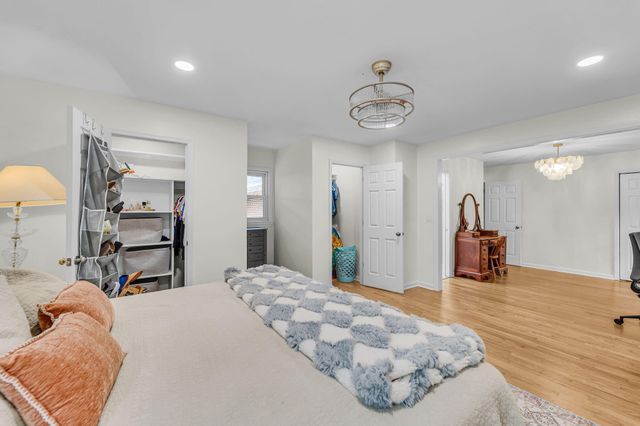768 Fort Johnson Road, Charleston, SC 29412