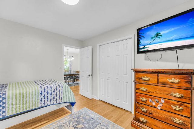 768 Fort Johnson Road, Charleston, SC 29412