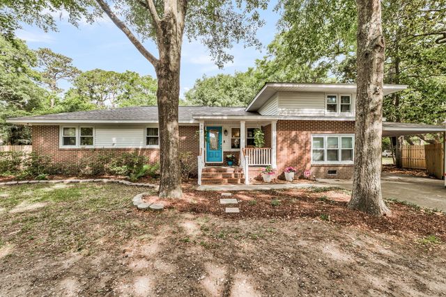 768 Fort Johnson Road, Charleston, SC 29412
