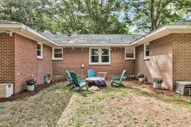 768 Fort Johnson Road, Charleston, SC 29412