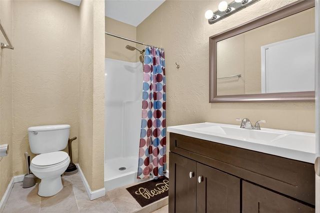 1884 SOUTHPOINTE DRIVE, Sarasota, FL 34231