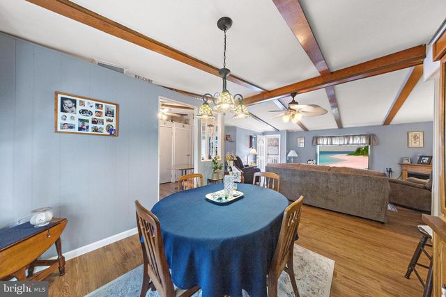 154 BRIGHTON RD, Barnegat, NJ 08005