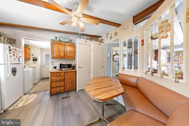 154 BRIGHTON RD, Barnegat, NJ 08005