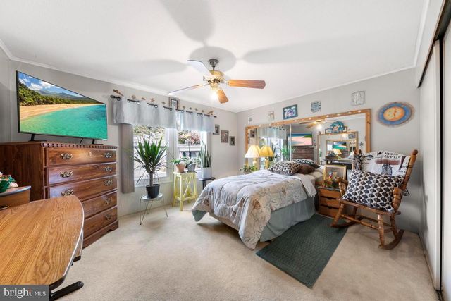 154 BRIGHTON RD, Barnegat, NJ 08005