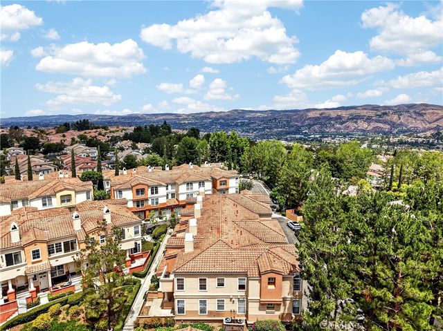 1027 S Stresa, Anaheim Hills, CA 92808