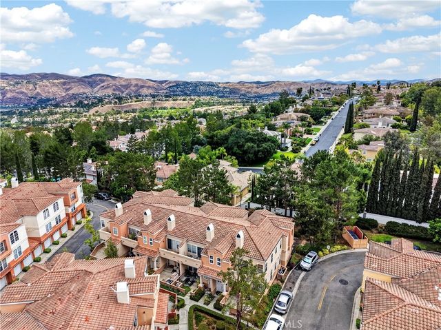 1027 S Stresa, Anaheim Hills, CA 92808