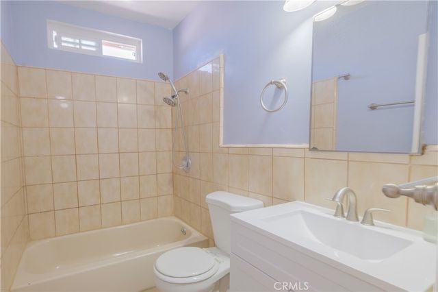 4435 Triggs St, Los Angeles, CA 90040