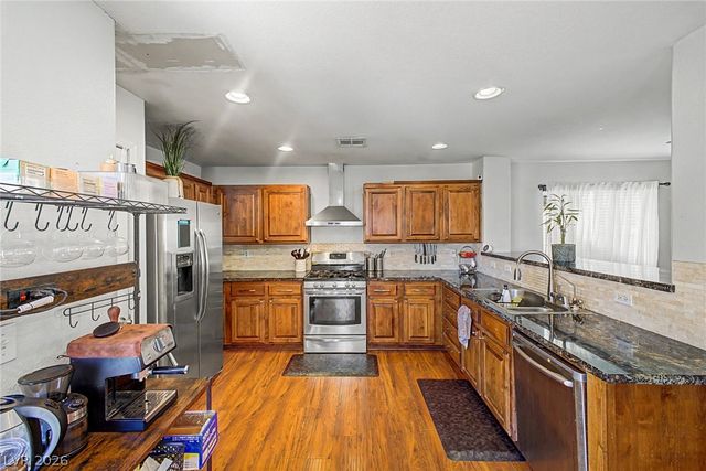 3849 Bayamon Street, Las Vegas, NV 89129