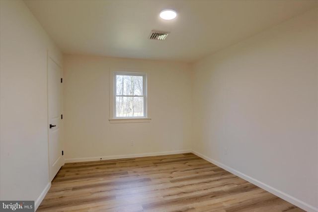 1924 SAND HILL RD, Hershey, PA 17033