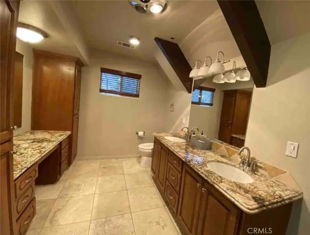 27547 Alpen Drive, Lake Arrowhead, CA 92352