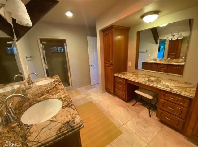 27547 Alpen Drive, Lake Arrowhead, CA 92352