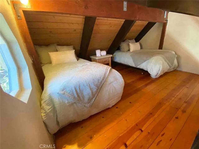 27547 Alpen Drive, Lake Arrowhead, CA 92352