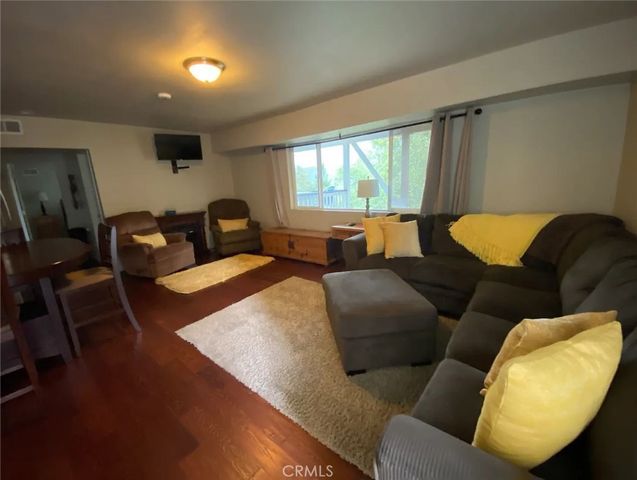 27547 Alpen Drive, Lake Arrowhead, CA 92352