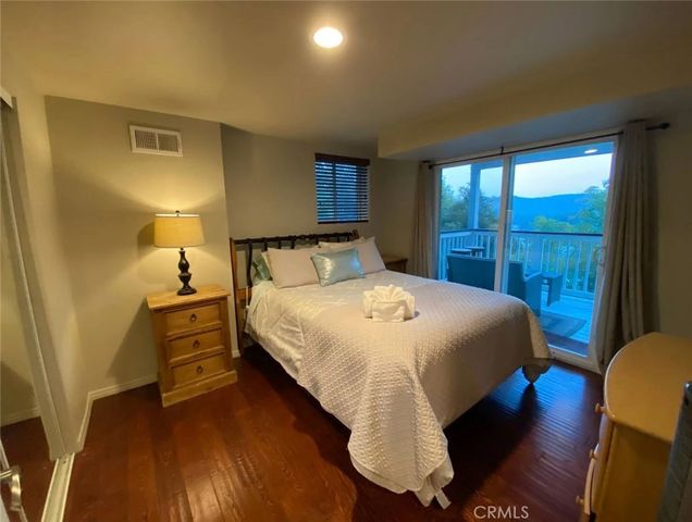 27547 Alpen Drive, Lake Arrowhead, CA 92352