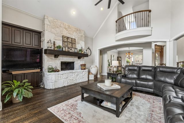 5016 Apache Circle, Frisco, TX 75034
