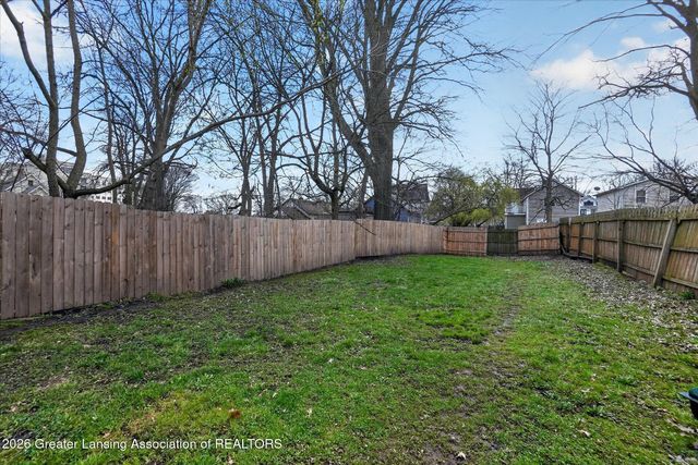 1123 W Ottawa Street, Lansing, MI 48915
