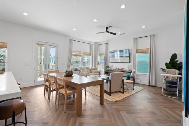 3807 Neptune, Galveston, TX 77554