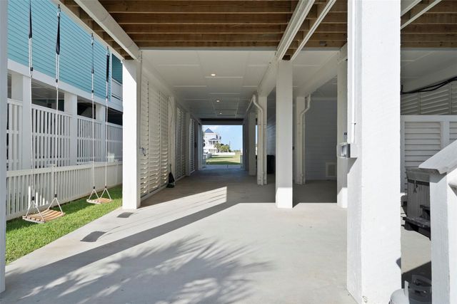 3807 Neptune, Galveston, TX 77554