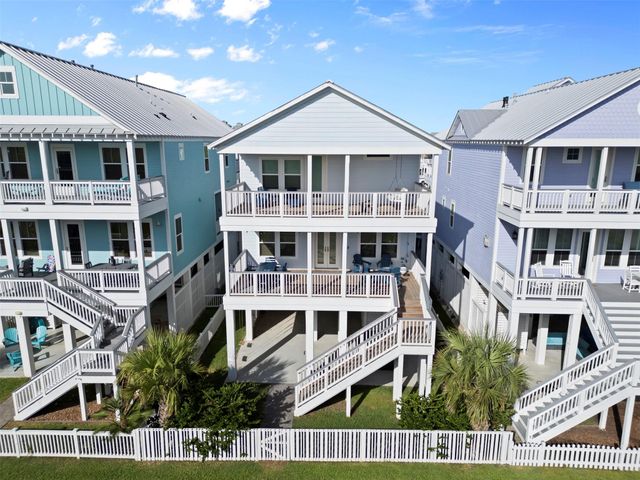 3807 Neptune, Galveston, TX 77554