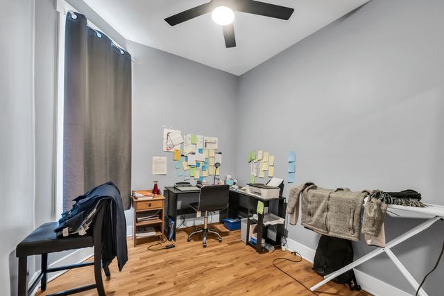 3208 W Wabansia Avenue, Chicago, IL 60647