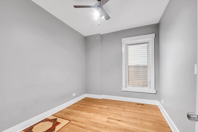 3208 W Wabansia Avenue, Chicago, IL 60647